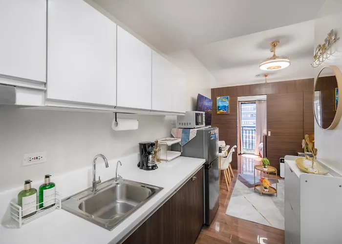 Apartment Newly Turned 0ver Cond0- Air Makati 1br With Balcony