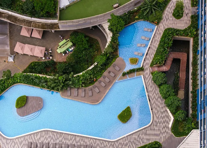 Newly Turned 0ver Cond0- Air Makati 1br With Balcony Apartment