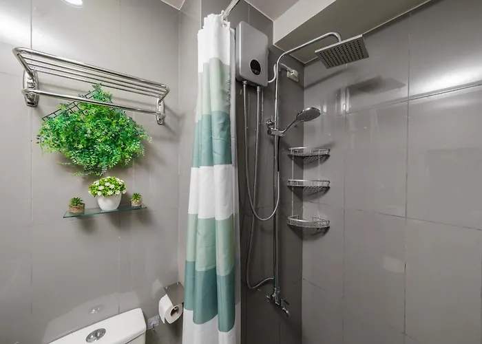 Newly Turned 0ver Cond0- Air Makati 1br With Balcony Apartment Manila
